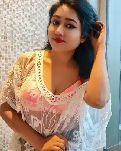 Escort Satchand
